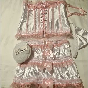 Halloween Velvet Kitten, Size Small, Pink&White Barbie Bunny Costume. Brand New!